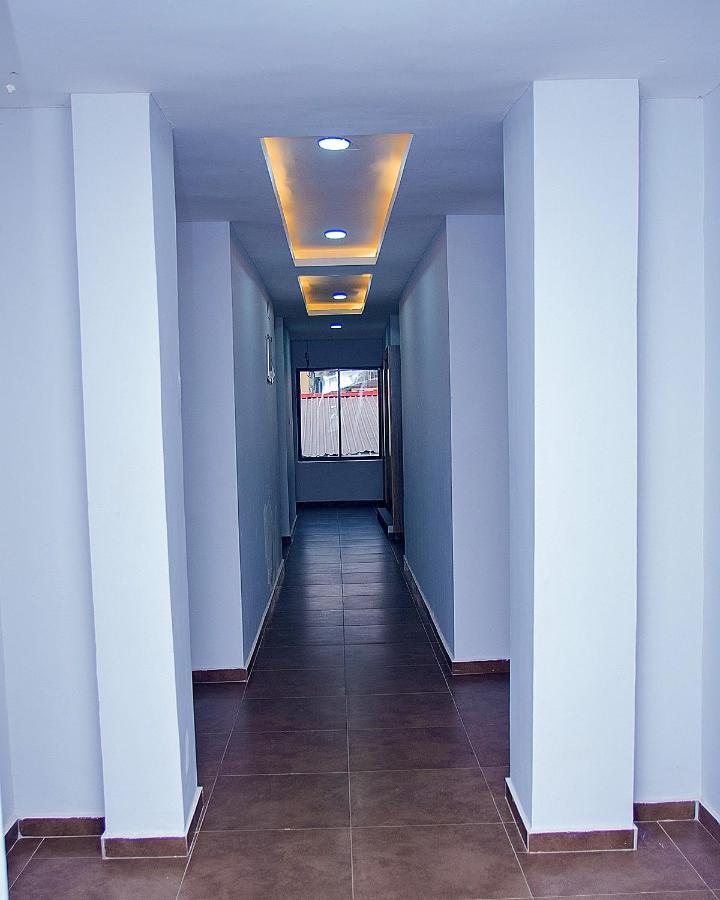 Hotel Capitol Ikeja Luaran gambar