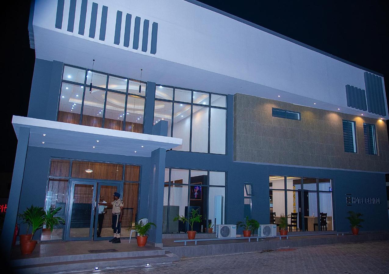Hotel Capitol Ikeja Luaran gambar
