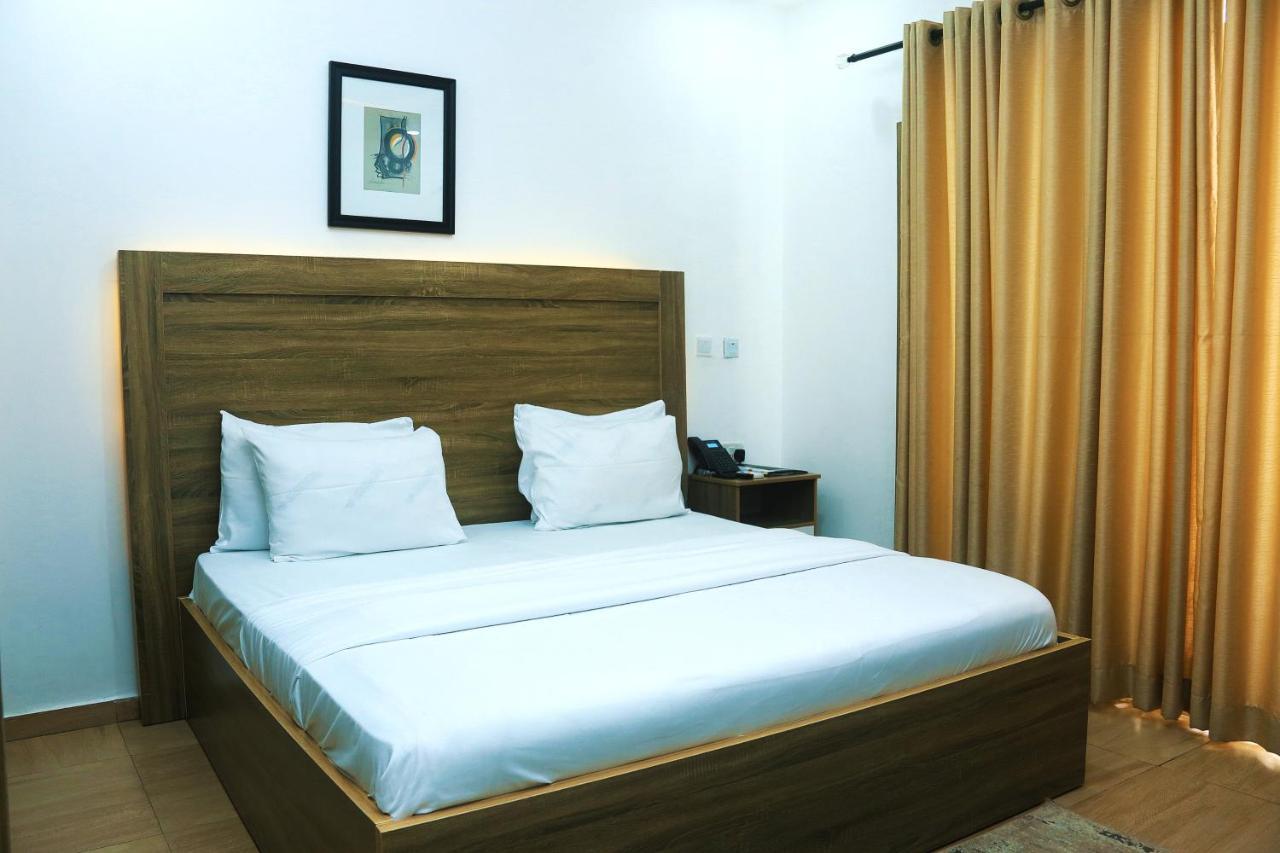 Hotel Capitol Ikeja Luaran gambar