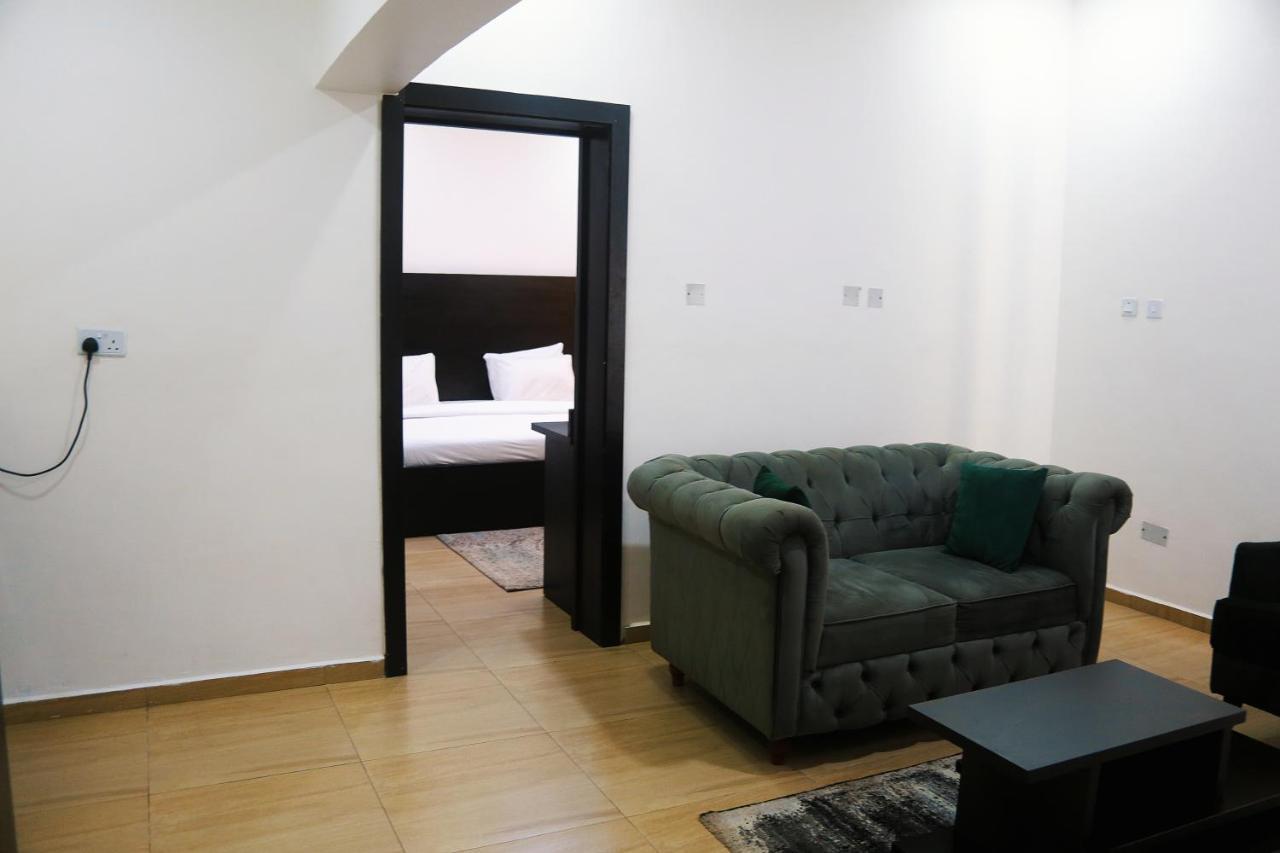 Hotel Capitol Ikeja Luaran gambar